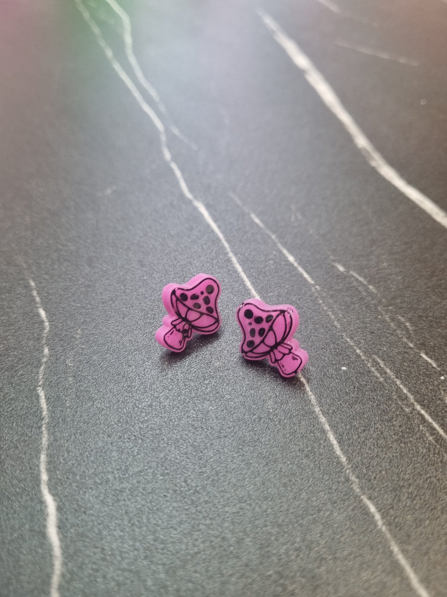 Mushroom Studs