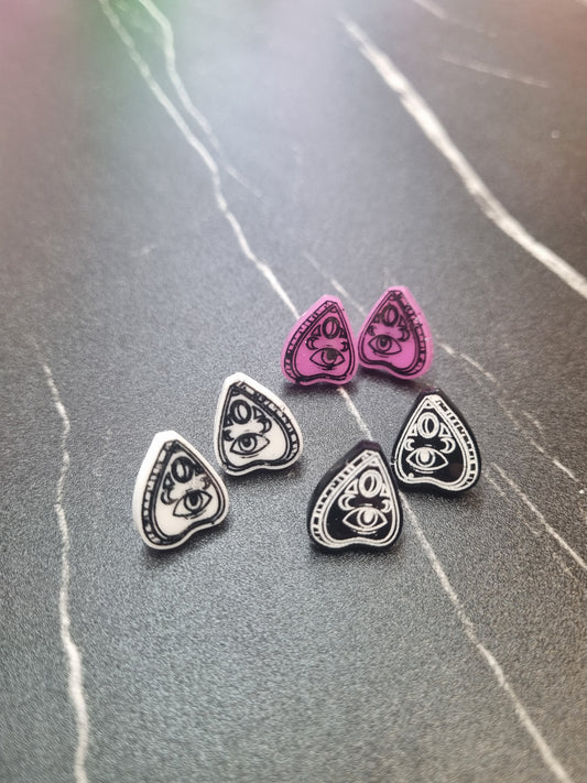 Planchette Studs