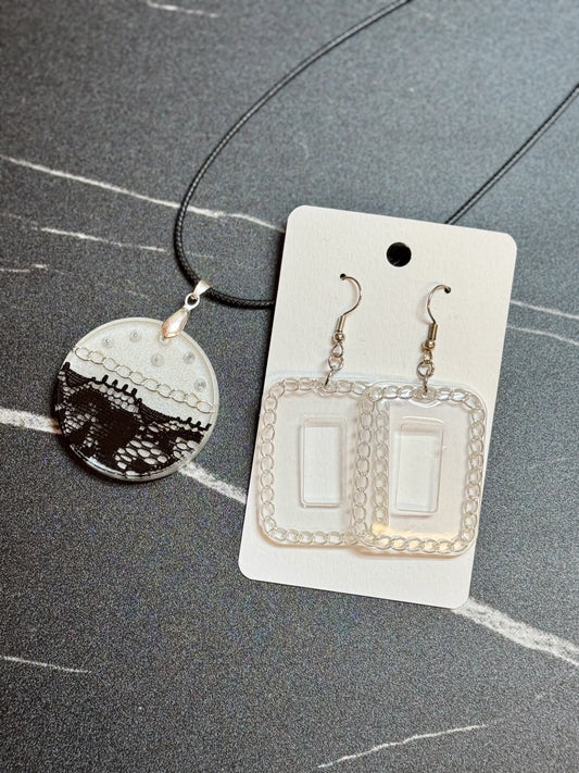 Chain and Lace Jewellery Set